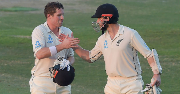 williamson and nicholls congratulate each others at stumps
