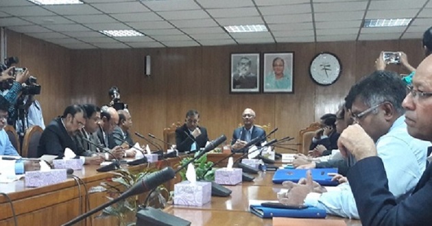 education minister in meeting