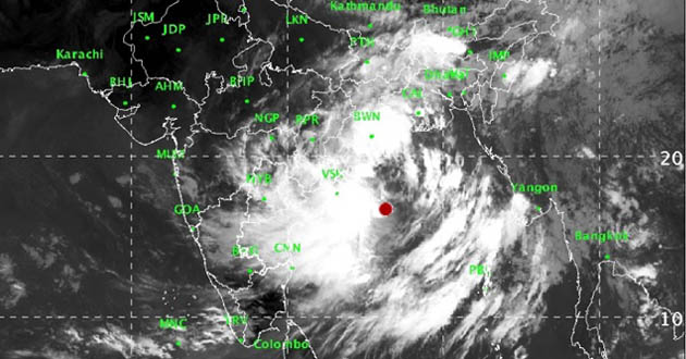low pressure in the bay of bengal