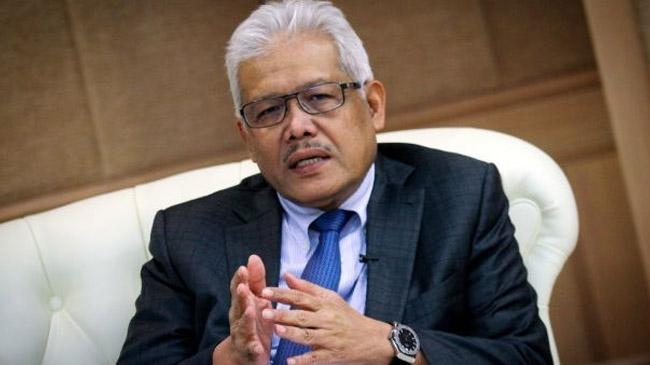 malaysian home minister hamzah bin zainudin