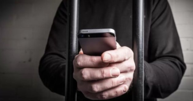 mobile phone use in jail