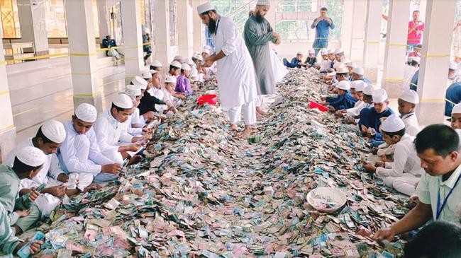 pagla masjid donation
