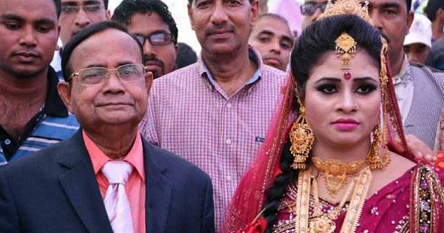 railminister mujibul hoq with wife