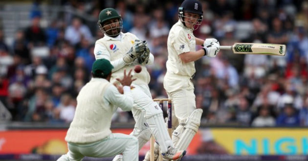 a moment of leeds test second day