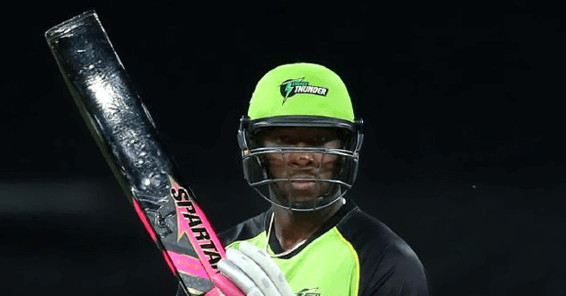 andre russell with black bat 01
