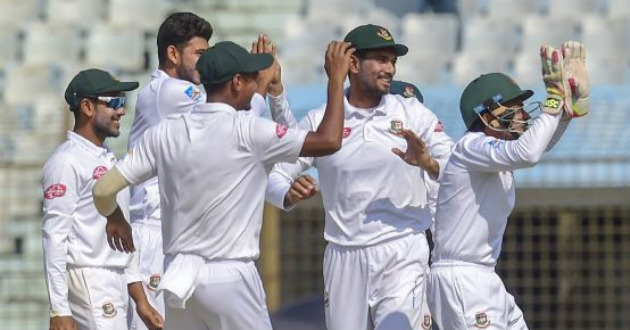 bangladesh celebrating a wicket of west indies
