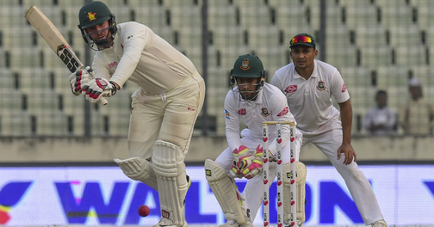 brendon taylor hit centuries in the both innings of dhaka test 2