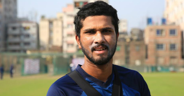 dinesh chandimal while practice before a matche against bangladesh