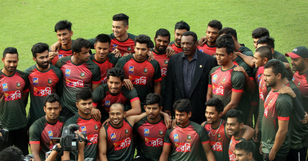 gordin at bangladesh team practice