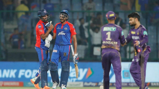 lalit yadav and axar patel took delhi capitals across the line