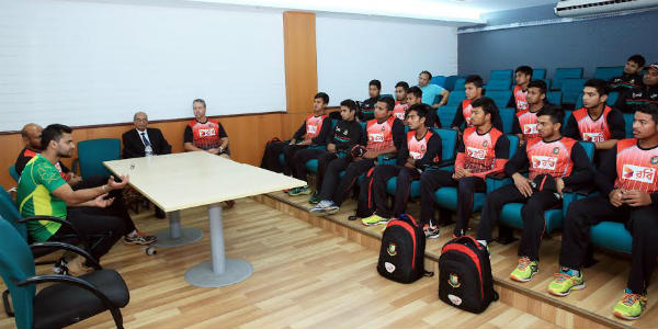 mashrafe on a brief for u 19 team of bangladesh