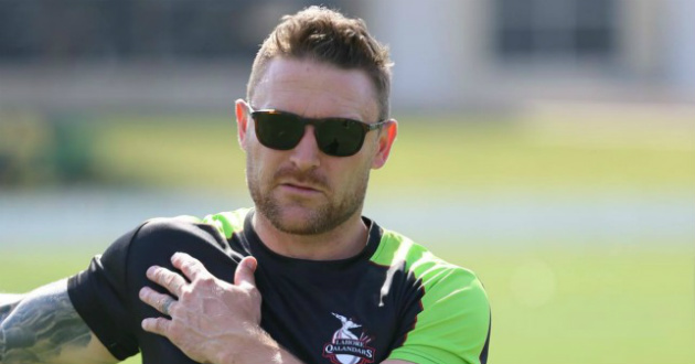 mccullum says to leave captaincy