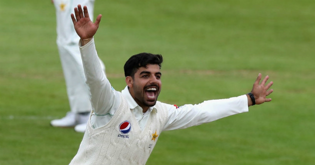 shadab khan takes 10 wickets in first class match in england