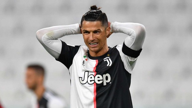 cristiano ronaldo after penalty miss over ac milan
