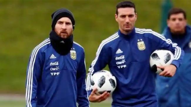 messi and scaloni