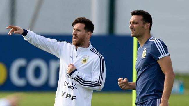 scaloni and messi