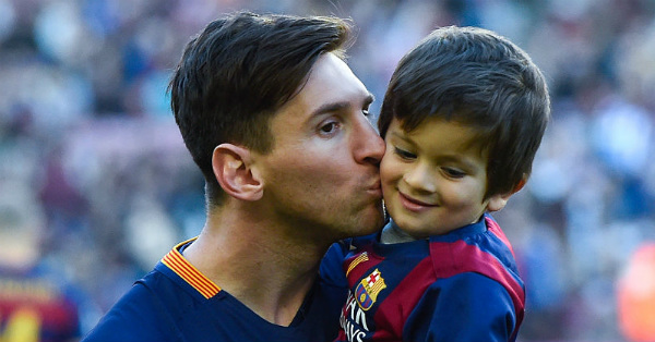 son of messi thiago will play in barcelona