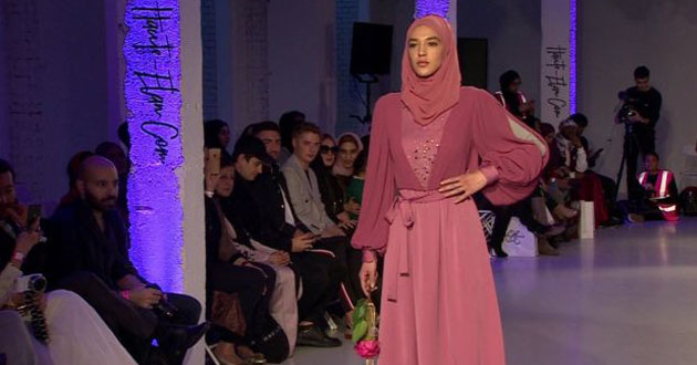 first hijabi model shahira yusuf