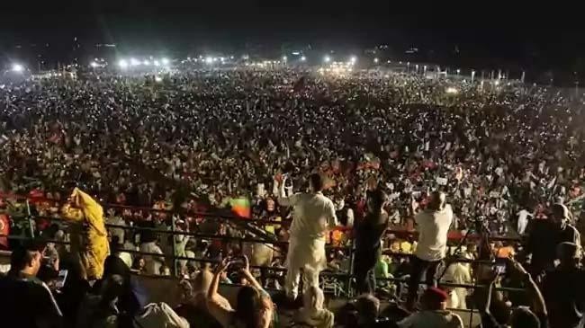 imran khan rally in karaci