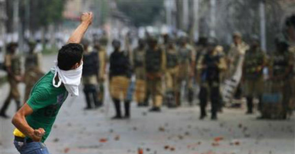 movement in kashmir more five died
