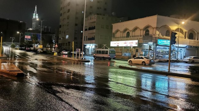saudi makkah rain