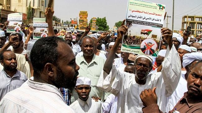 sudanese protesters