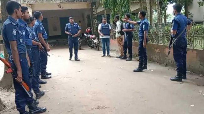 17 arrested in moulvibazar