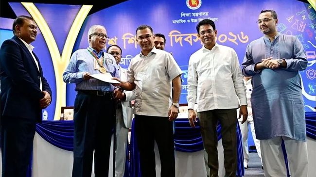 ১০২ শিক্ষককে প্রধানমন্ত্রীর বিশেষ সম্মাননা