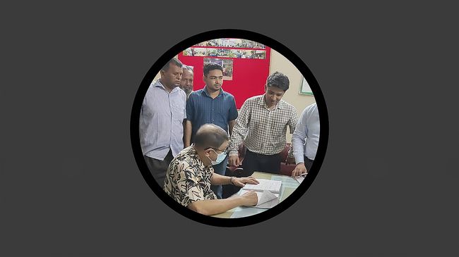 স্বাস্থ্যমন্ত্রী: অনুপস্থিত চিকিৎসকদের বিরুদ্ধে বিভাগীয় ব্যবস্থা