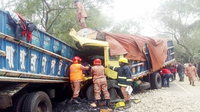 2 trucks collided in habiganj
