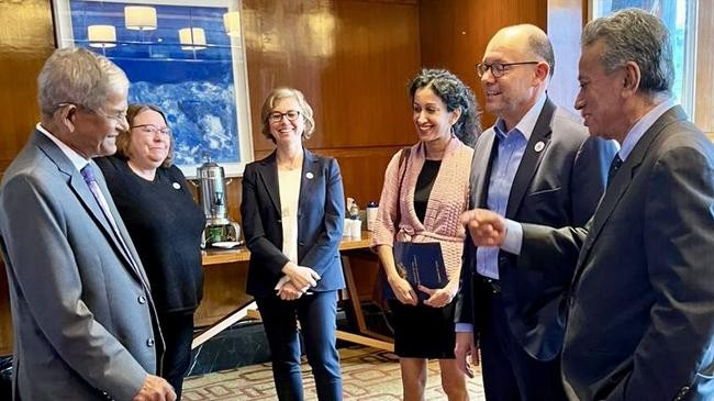 a us delegation meets with bnp leaders