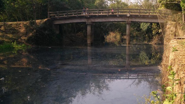 akhaora khal water1