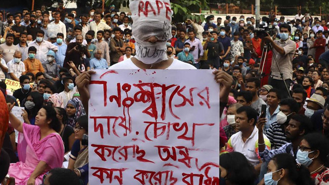 anti rape position in shahbag 1