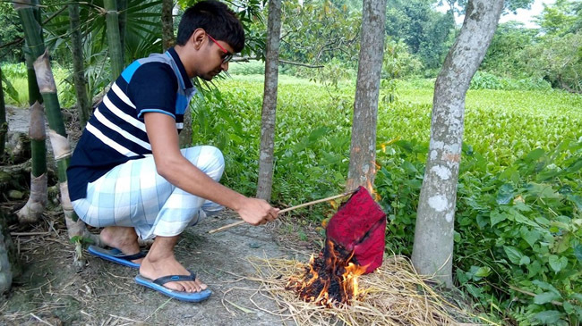 arang shirt is burnt