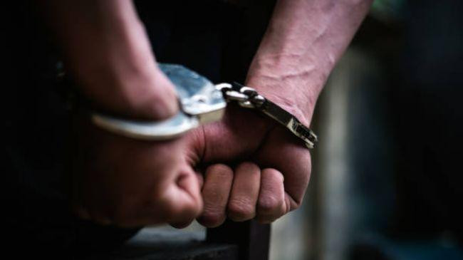arrest 4