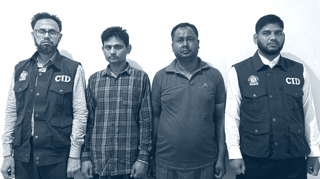 ভুয়া কোম্পানির ফাঁদ: স্ত্রীর গয়না ও অফিসের টাকা খুইয়ে নিঃস্ব বিআইডব্লিউটিএ কর্মকর্তা