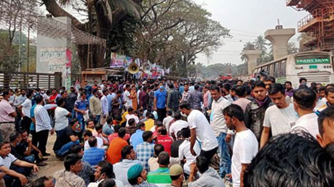 bnp protests under police guard 1