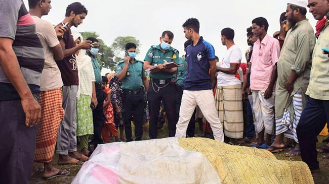 boat sunk in padma 2