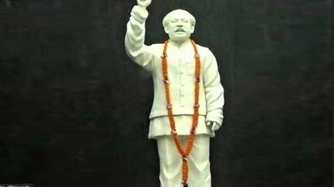 bongobondhu seikh mujib sculpture