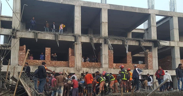 building collapsed in kushtia