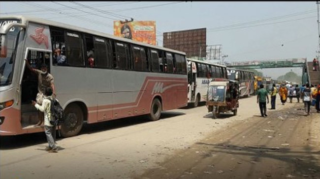 cehicles on bangabandhu bridge 1