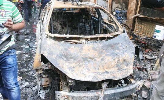 chawkbazar fire car two