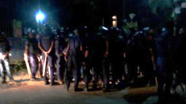 clash at chittagong university