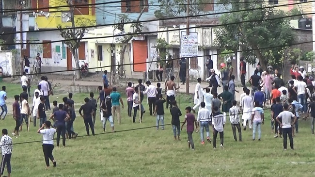 clash between two groups of chhatra league madaripur