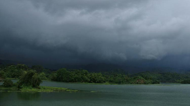 cloudy raint day