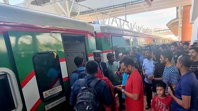 coxs bazar dhaka rail service started
