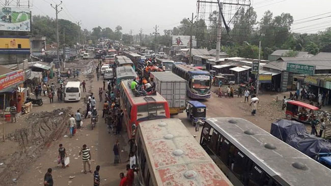 dhaka tangail road jam 1