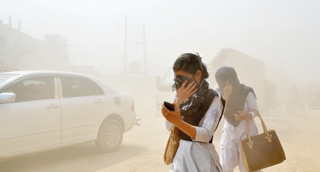dhaka top of the list of polluted air