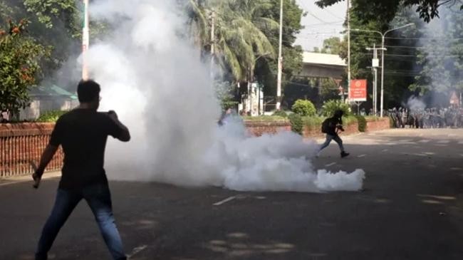 dhaka university quota protesters