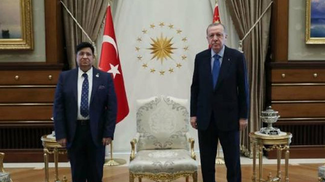 dr a k momen with erdoan